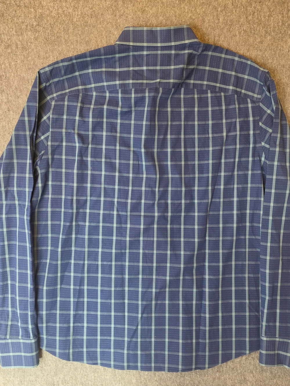 Untuckit Men's Blue Plaid Button-Down Shirt XL Preppy Travel Business Casual